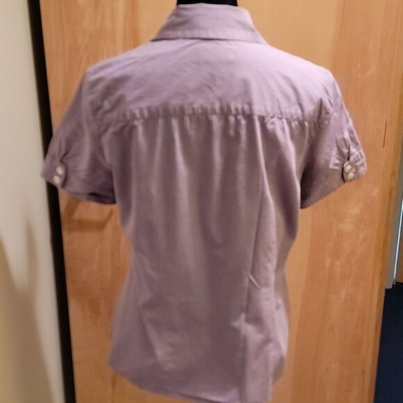 LOFT Purple Short Sleeve Button-Up Shirt sz 10 - Picture 3 of 8